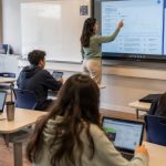 Inovação na aprendizagem: como a tecnologia educacional transforma o ensino e exige a capacitação de professores
